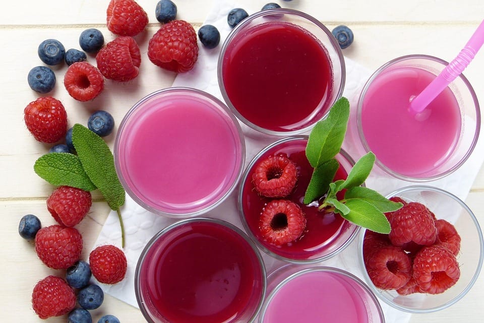 Detoxify And Rejuvenate With These Nutrient-Packed Juice Cleanses