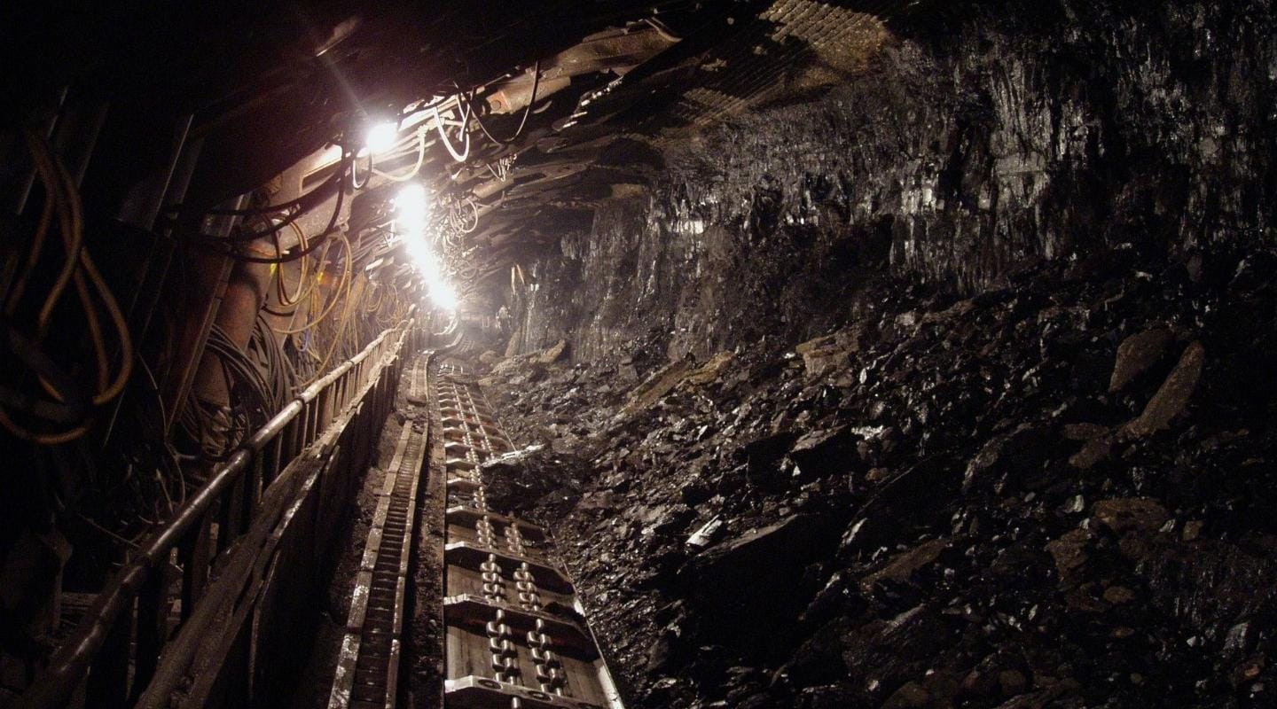 Two Miners Survived 9 Days Underground Because of Quick Espresso