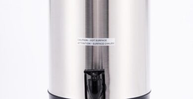 SYBO 6L Commercial Coffee Maker, Stainless Steel Coffee Urn With Cool-Touch Handles, Electric Coffee Pot Hot Beverage Dispenser, Quick-Brewing Coffee Urn, For Events,Party & Catering – 45 Cup