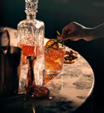 The Science Behind Slimming Drinks: Do They Really Work?