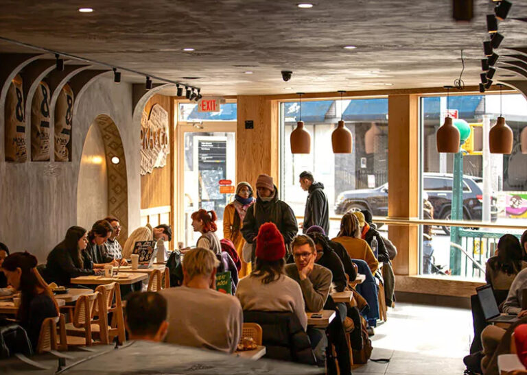 Yemeni Coffee Shop Boom + No-Tip Reversal